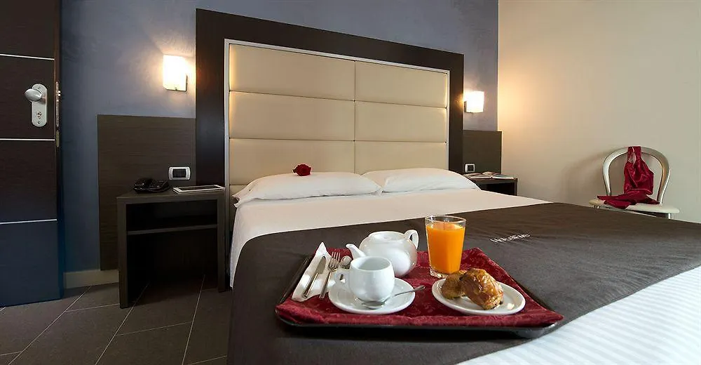 Hotel Five Milano