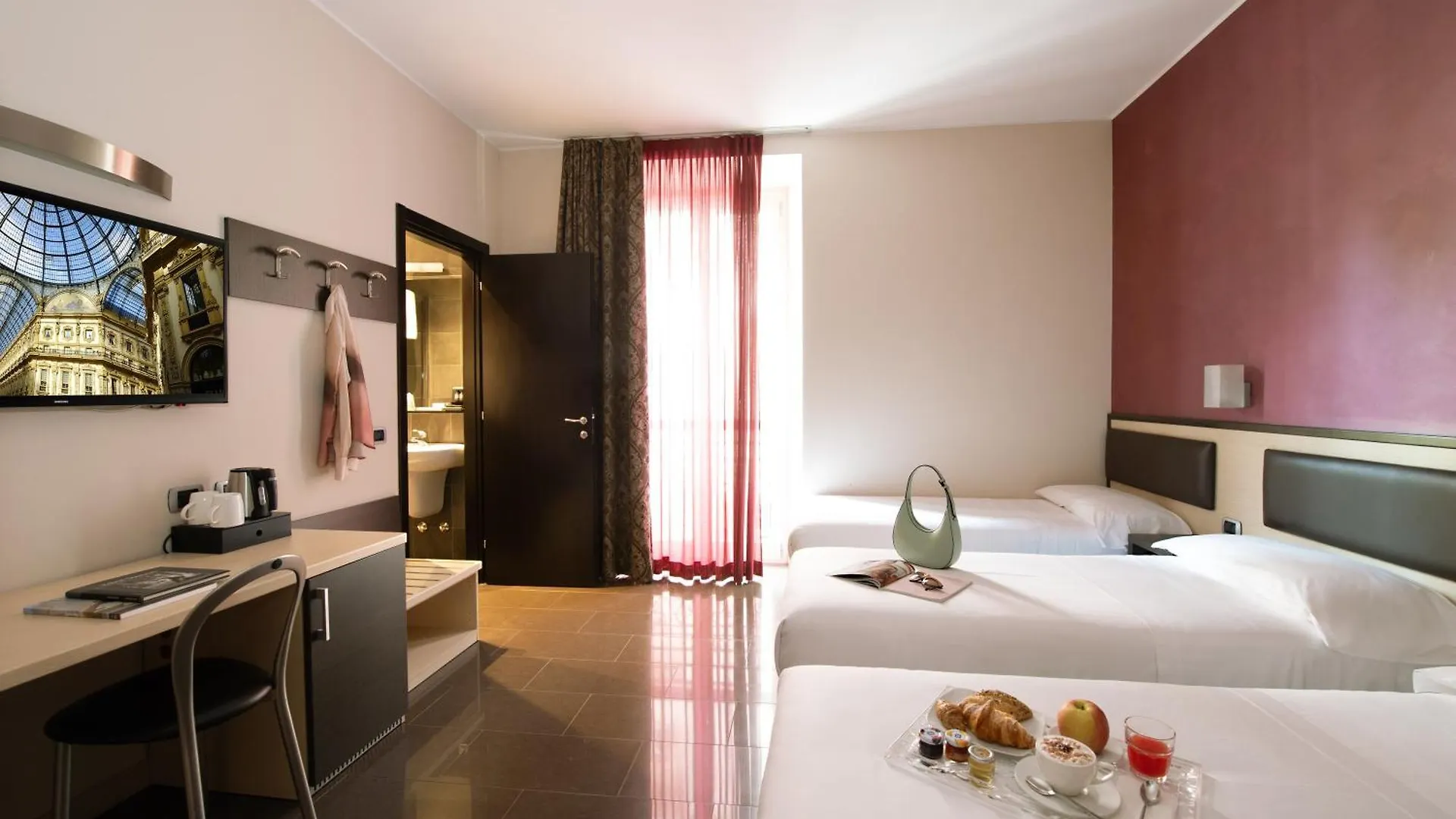 Hotel Five Milano 3*,  Italien